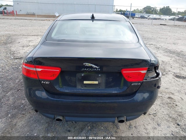 Jaguar Xe 25t Premium 2017 SAJAD4BG9HA963030 Image 17