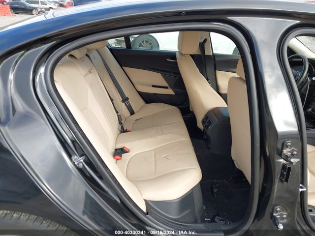 2017 JAGUAR XE SAJAD4BG9HA963030 Photo 7