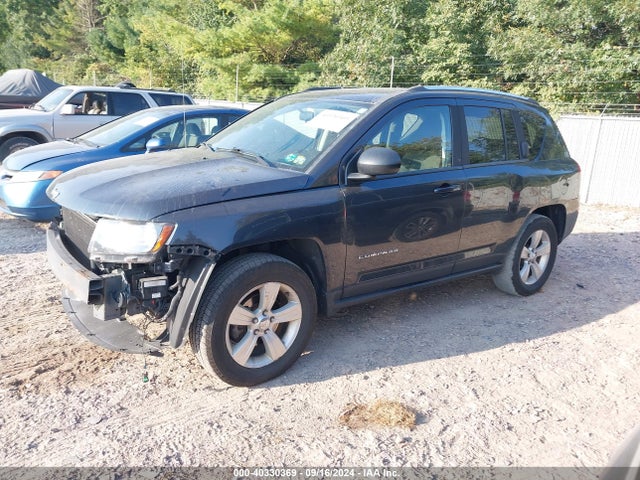 Jeep Compass Sport 2014 1C4NJDBB8ED880163 Image 2