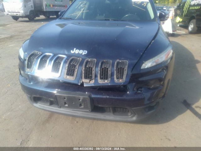 1C4PJLCB4GW216371 Jeep Cherokee Latitude