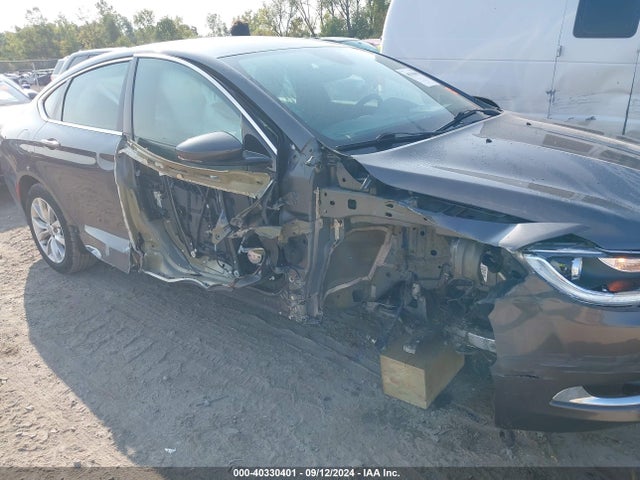 Chrysler 200 C 2015 1C3CCCCG2FN582178 Image 6