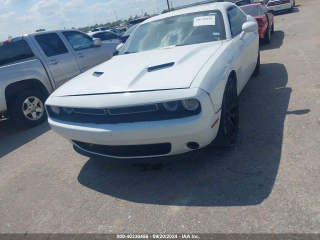 2C3CDZBGXFH901143 Dodge Challenger Sxt Plus