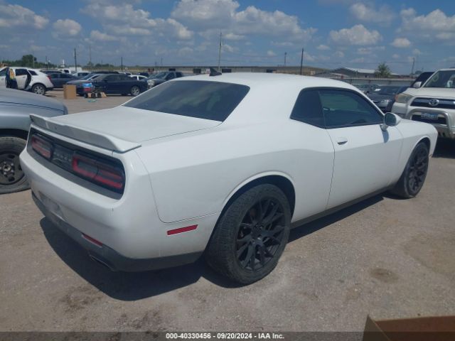2C3CDZBGXFH901143 Dodge Challenger Sxt Plus