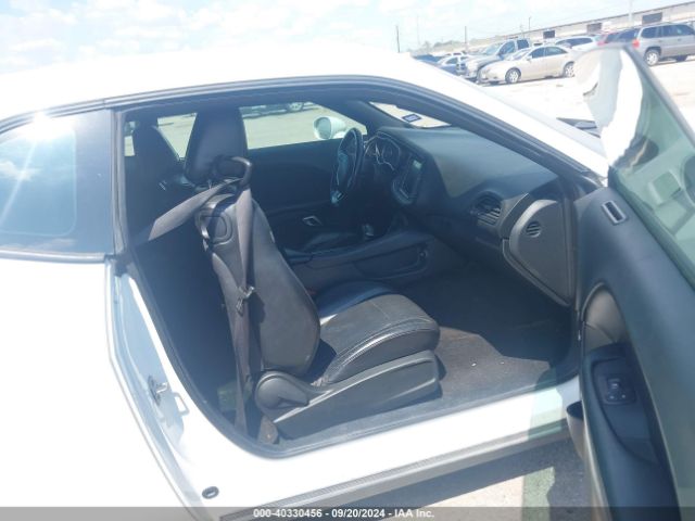 2C3CDZBGXFH901143 Dodge Challenger Sxt Plus