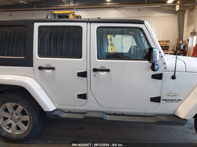 1C4BJWEG4FL736624 Jeep Wrangler Unlimited Sahara