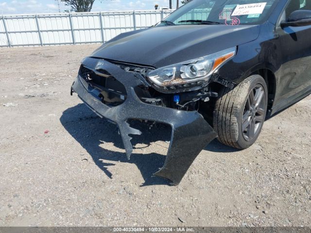 3KPF34AD8ME330878 KIA Forte Gt-line