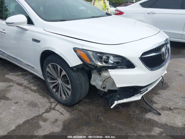 1G4ZN5SS5HU173971 Buick Lacrosse Preferred