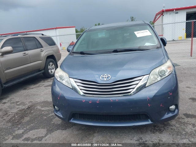 Toyota Sienna Xle 8 Passenger 2017 5TDYZ3DC6HS800230 Image 12