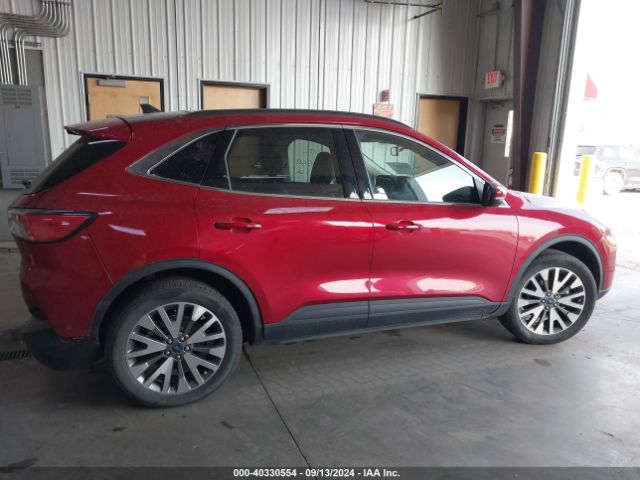 1FMCU9J96LUB45541 Ford Escape Titanium