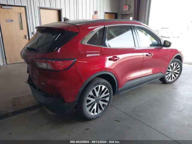 1FMCU9J96LUB45541 Ford Escape Titanium