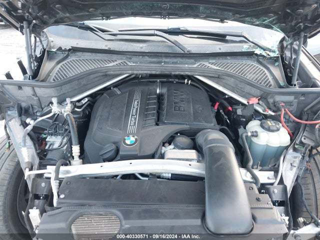 5UXKR2C5XJ0Z15956 BMW X5 Sdrive35i