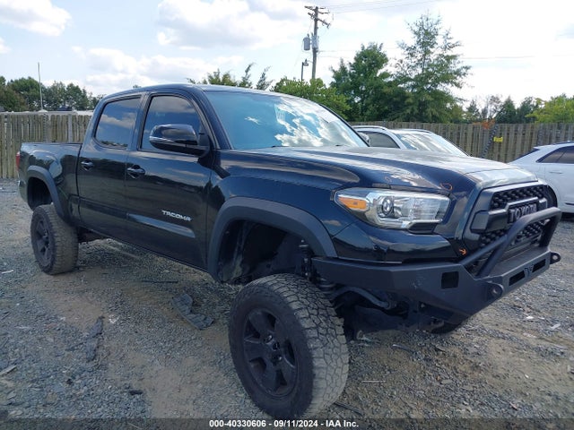 Toyota Tacoma Trd Off Road 2017 5TFDZ5BN9HX016732 main image