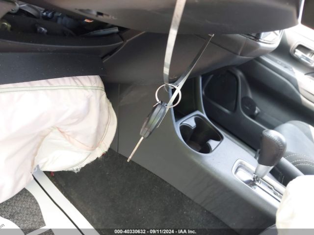JA4AD2A3XGZ005333 Mitsubishi Outlander Es