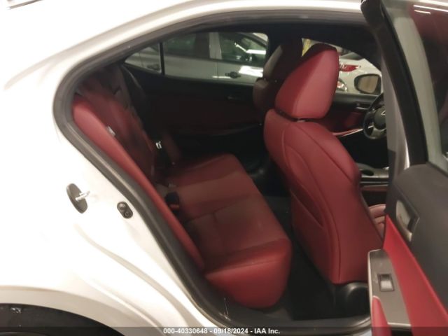 JTHC81D26K5036383 Lexus IS 300
