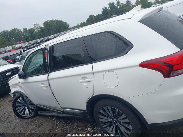 Mitsubishi Outlander Se 2019 JA4AD3A32KZ014719 Image 13