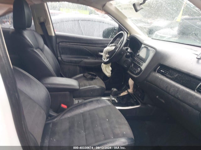2019 MITSUBISHI OUTLANDER JA4AD3A32KZ014719 Photo 4