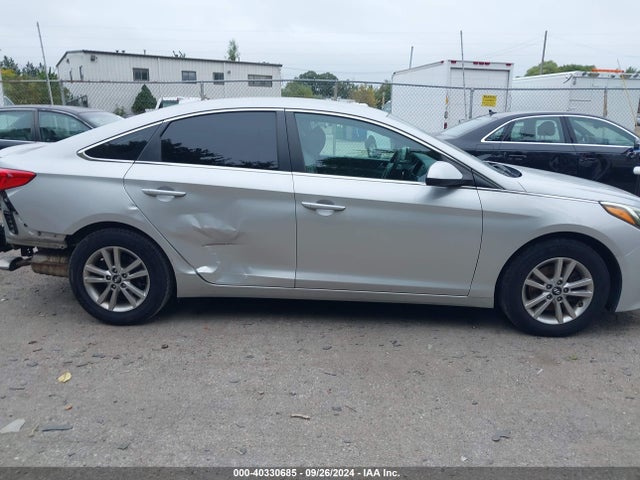 Hyundai Sonata 2017 5NPE24AF3HH533100 Image 14