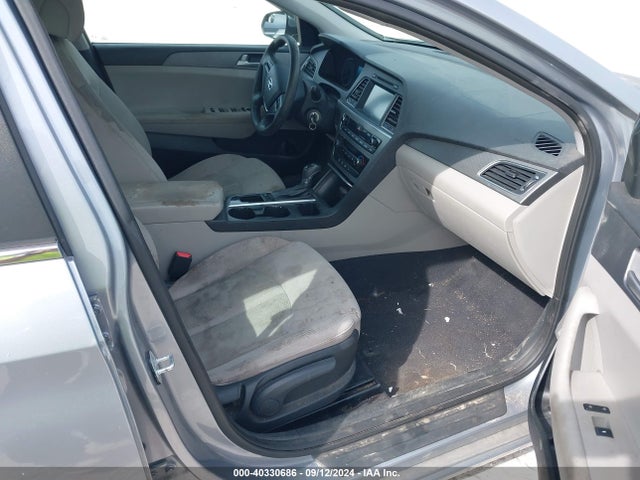 Hyundai SONATA SE 2016 5NPE24AFXGH310857 Image 5