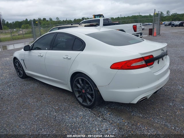 2015 JAGUAR XF SAJWA0F79F8U58630 Photo 2