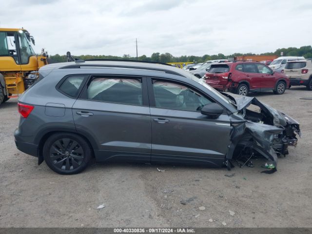 3VV5X7B27RM103498 Volkswagen Taos 1.5t S