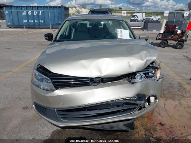 3VW3L7AJ8EM217849 Volkswagen Jetta 2.0l Tdi