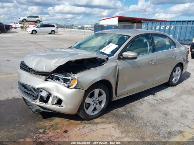 3VW3L7AJ8EM217849 Volkswagen Jetta 2.0l Tdi