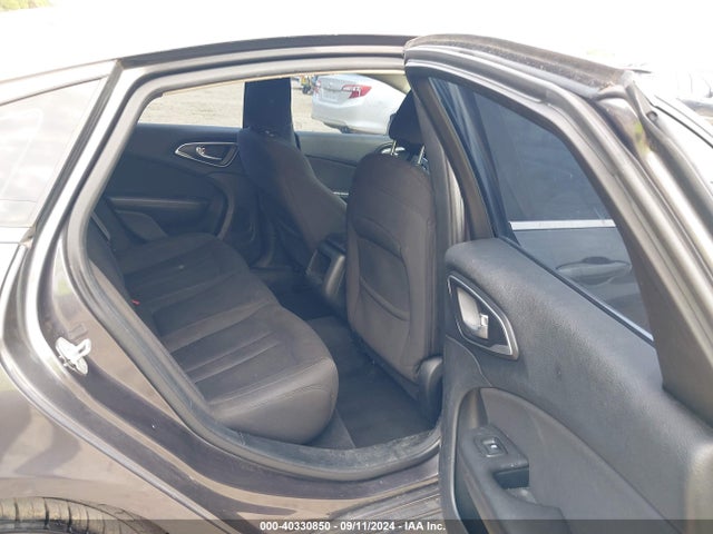 Chrysler 200 Limited 2015 1C3CCCAB7FN564217 Image 8