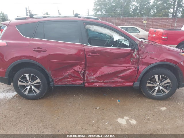 Toyota Rav4 Xle 2018 2T3WFREV2JW415450 Image 12