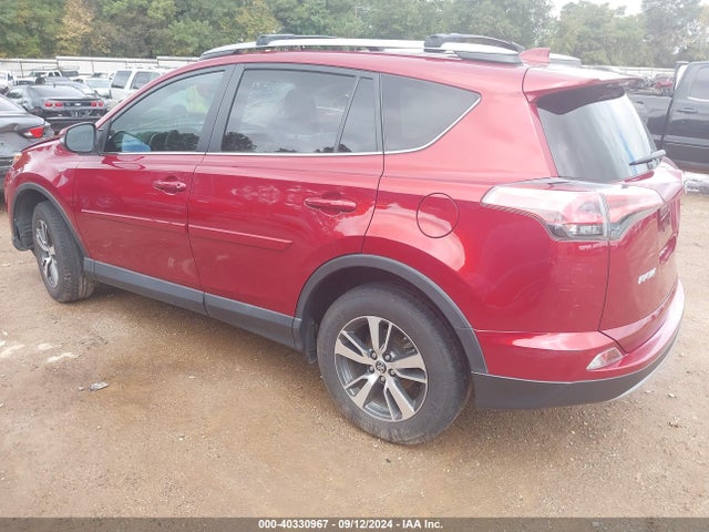 Toyota Rav4 Xle 2018 2T3WFREV2JW415450 Image 3