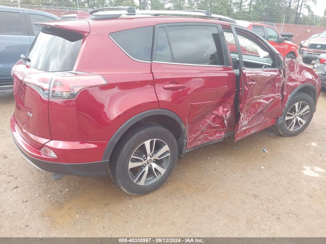 Toyota Rav4 Xle 2018 2T3WFREV2JW415450 Image 4