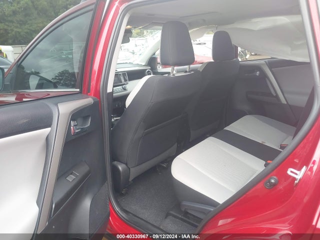 Toyota Rav4 Xle 2018 2T3WFREV2JW415450 Image 8