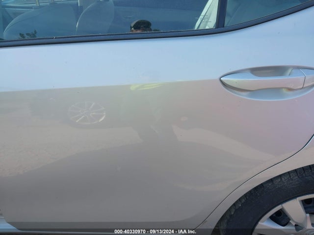 Toyota COROLLA LE 2016 2T1BURHE1GC665846 Image 18