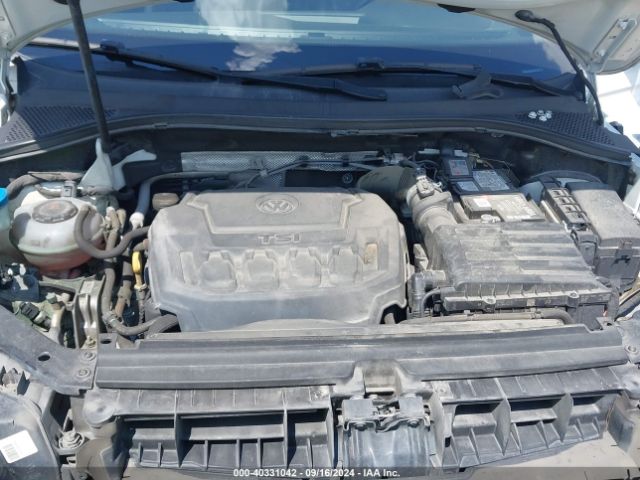 3VV3B7AX4JM142136 Volkswagen Tiguan 2.0t Se/2.0t Sel