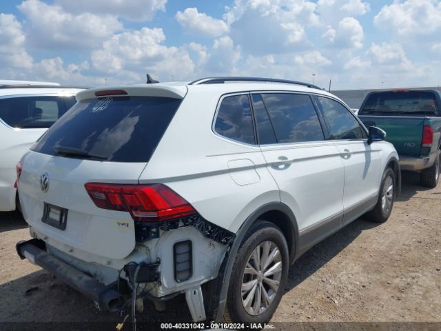3VV3B7AX4JM142136 Volkswagen Tiguan 2.0t Se/2.0t Sel