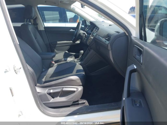 3VV3B7AX4JM142136 Volkswagen Tiguan 2.0t Se/2.0t Sel