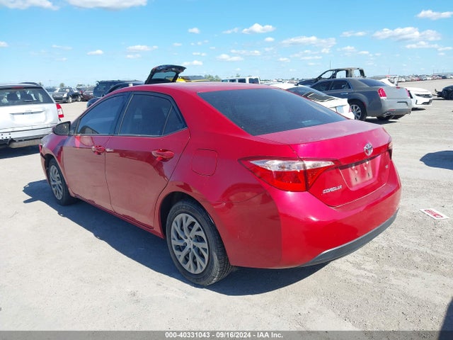 Toyota COROLLA LE 2019 2T1BURHE0KC216585 Image 3