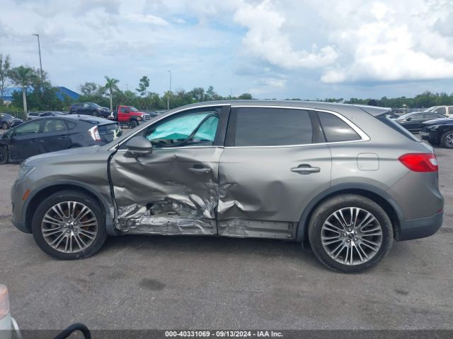 2LMTJ6LR0GBL46081 Lincoln Mkx Reserve