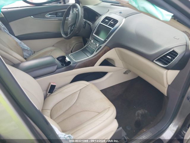 2LMTJ6LR0GBL46081 Lincoln Mkx Reserve