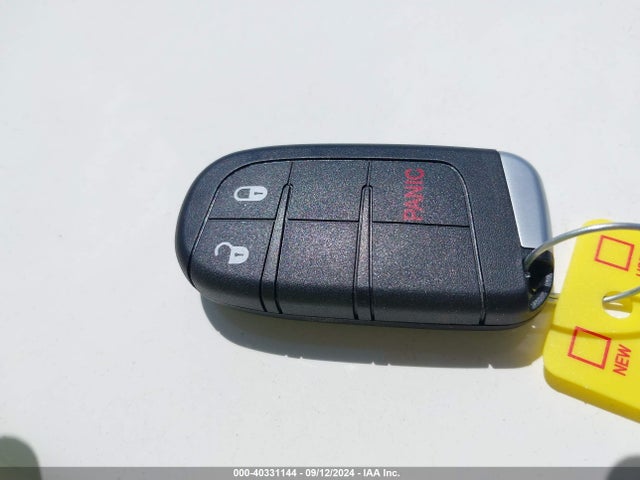 3C4PDCGBXGT162694 Dodge Journey Crossroad