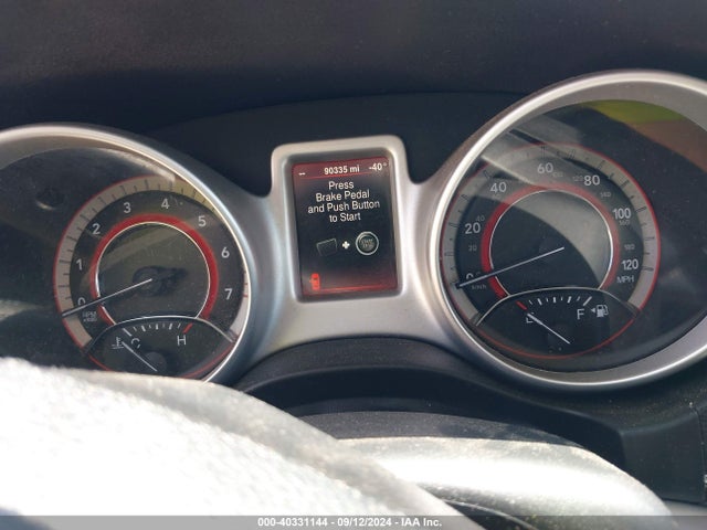 3C4PDCGBXGT162694 Dodge Journey Crossroad