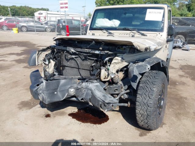 1C4BJWDG6GL296876 Jeep Wrangler Unlimited Willys Wheeler