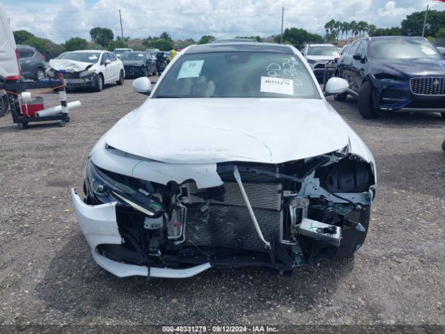 ZARFAMBN5N7659624 Alfa Romeo Giulia Ti Rwd