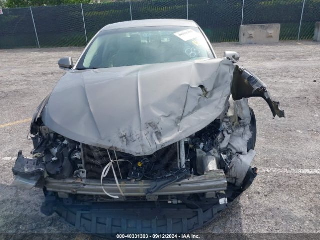 3LN6L2LU4FR618390 Lincoln MKZ HYBRID