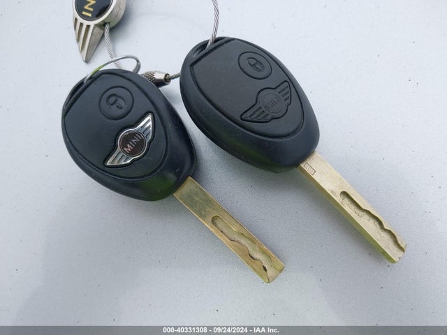 2004 MINI COOPER S WMWRE33434TD75314 Photo 10