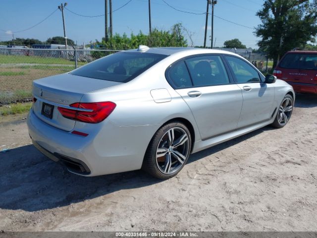 WBA7F0C37HGM21801 BMW 750i