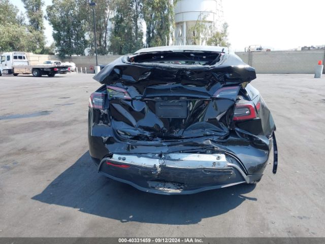 7SAYGDED6PF964277 Tesla Model Y Rwd