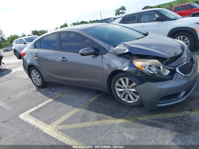 KIA FORTE LX 2016 KNAFX4A62G5462098 Image 13
