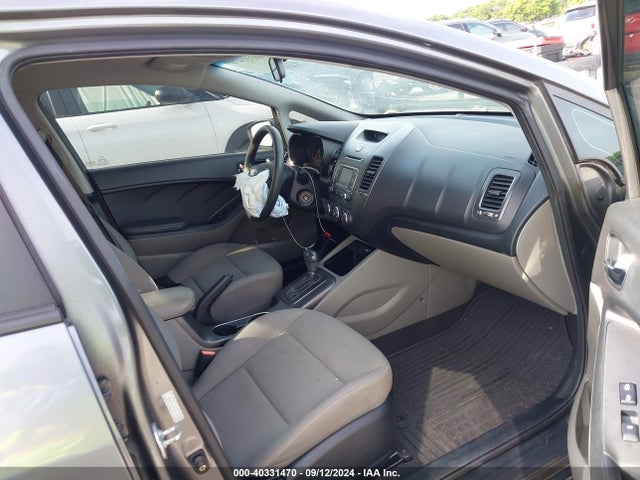KIA FORTE LX 2016 KNAFX4A62G5462098 Image 5