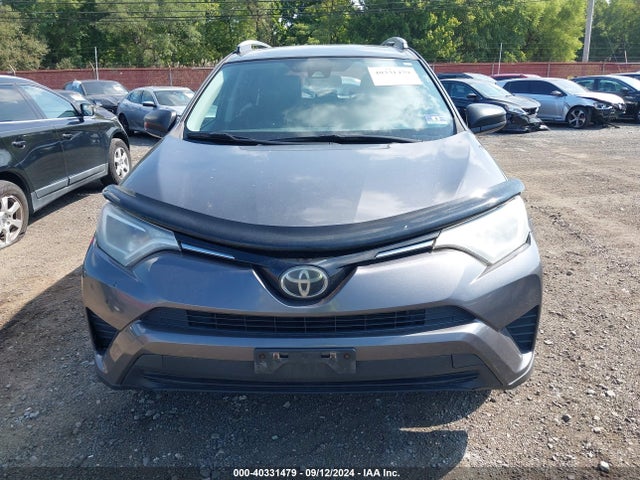 Toyota RAV4 LE 2017 2T3ZFREV8HW364981 Image 12
