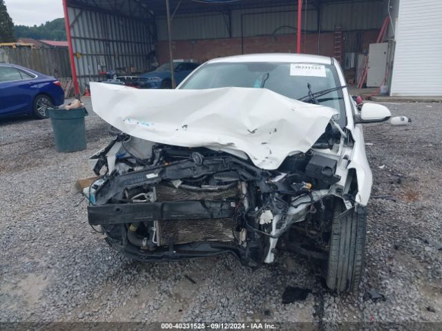 3KPA24AD7ME381947 KIA RIO LX/S